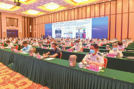 織密消防安全網(wǎng)，護(hù)航商業(yè)繁榮路——全國大型商業(yè)綜合體消防安全管理示范創(chuàng)建工作現(xiàn)場會在并召開